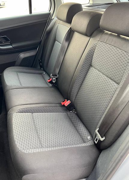 Škoda Fabia (2013) KOMBI DSG AUTOMAT - fotka 14 z 16