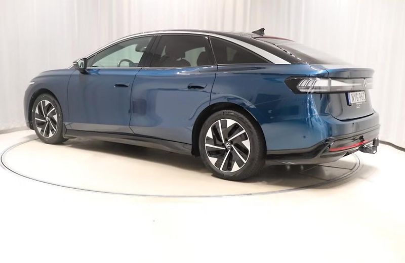 Volkswagen ID.7 Pro 360k Tažné Matrix Masáž - fotka 6 z 12