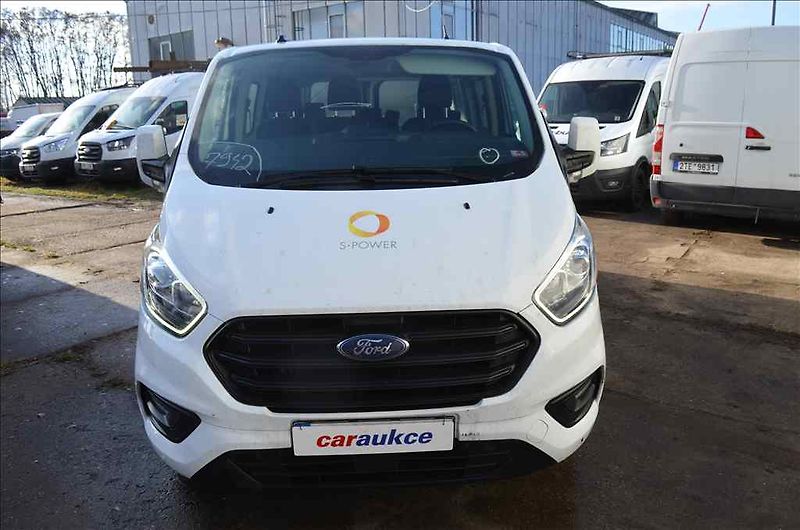 Ford Transit (2022) CUSTOM 2,0 D - fotka 4 z 18