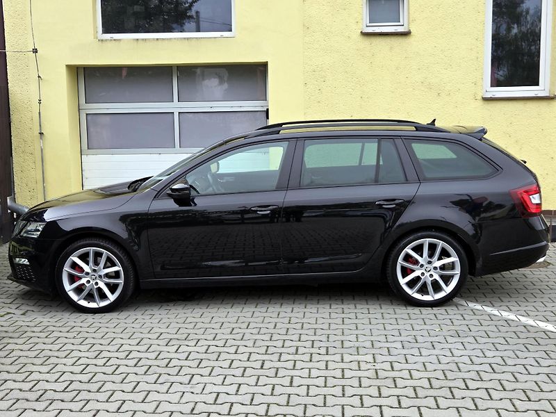 Škoda Octavia TDi RS,CEBIA *SERV.KNÍŽKA*  - fotka 10 z 48