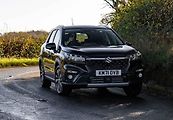 Suzuki S-Cross.