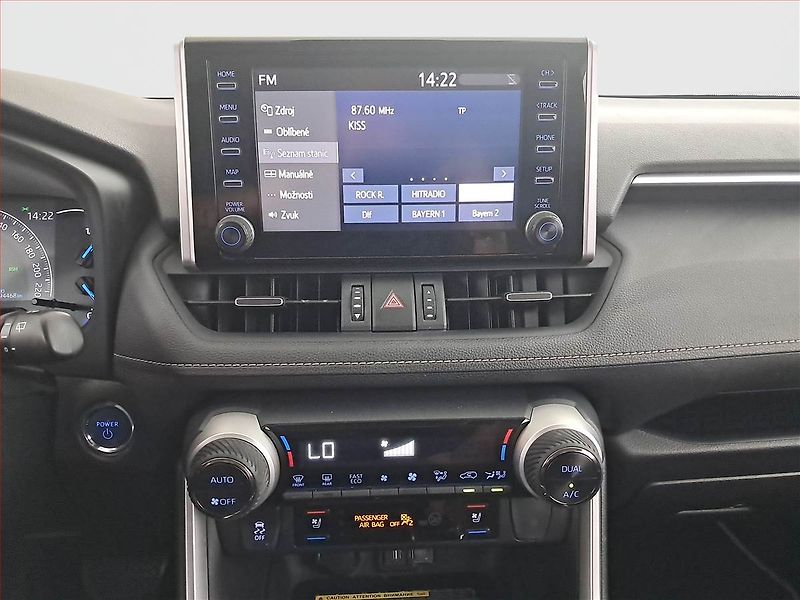 Toyota RAV4 (2021) Executive 2.5 Hybrid - fotka 12 z 17