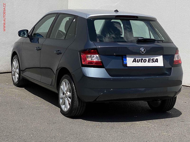 Škoda Fabia (2014) 1.2 TSi, AC, tempo - fotka 6 z 17