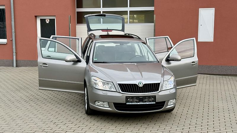 Škoda Octavia 1.4TSi*90kW*ELEGANCE PLUS*TOP* - fotka 24 z 25