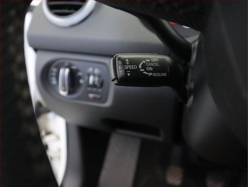 Audi A3 (2009) 2.0 TDI , Tempomat - fotka 19 z 19