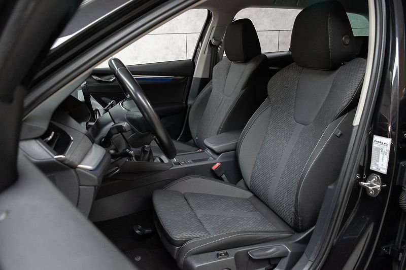 Škoda Octavia 2.0 TDI KAMERA*KESSY*ACC*DPH* - fotka 10 z 39