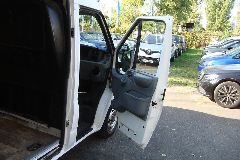 Ford Transit (2010) 300L, 2.2 TDCi - fotka 24 z 51