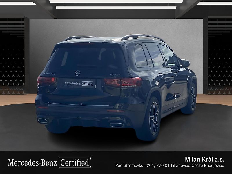 Mercedes-Benz GLB 200d 4M AMG - fotka 5 z 26