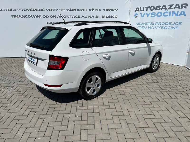 Škoda Fabia (2020) Com.1.0TSi ČR+1.maj.! Výhřevy! - fotka 4 z 28