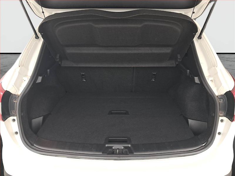 Nissan Qashqai (2017) 1.2 DIG-T, Automat, Navi - fotka 14 z 21