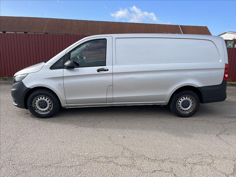 Mercedes-Benz Vito 1,8 110CDi LONG KLIMA ČR1M DPH - fotka 4 z 36