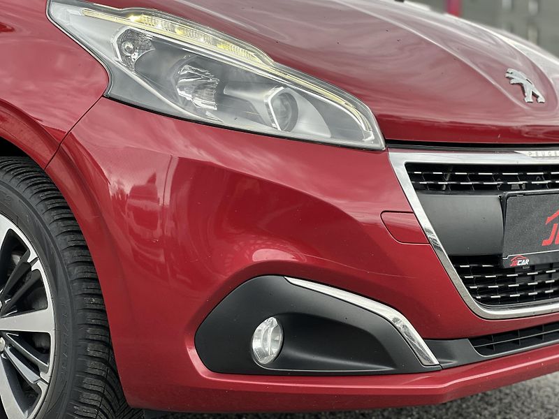 Peugeot 208 1.2i LPG KLIMA NAVI KAMERA ALU - fotka 36 z 41