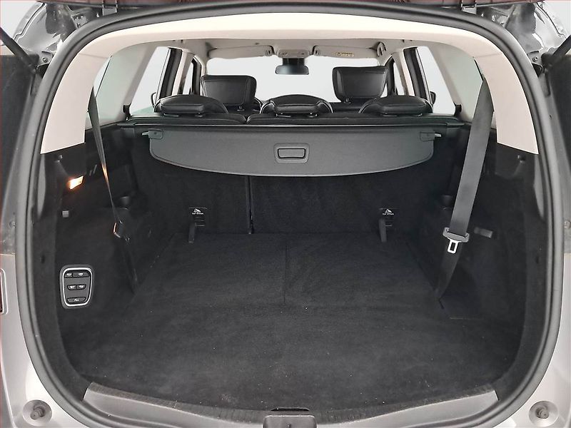 Renault Scénic (2018) 1.6 dCi, 7 míst, Serv.kniha - fotka 14 z 20