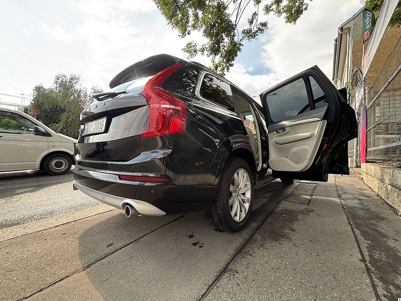 Volvo XC90 D5/2019/MOMENTUM.DPH.ZÁRUKA 12 - fotka 15 z 58