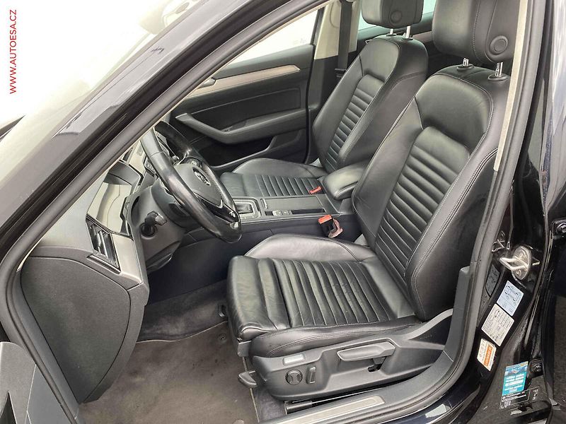 Volkswagen Passat (2014) 2.0 TDI 4Motion, ČR - fotka 9 z 19