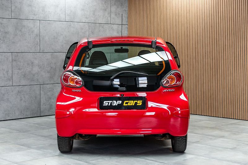 Toyota Aygo 1.0 VVT-i Terra Cool*KLIMA*ČR* - fotka 6 z 36
