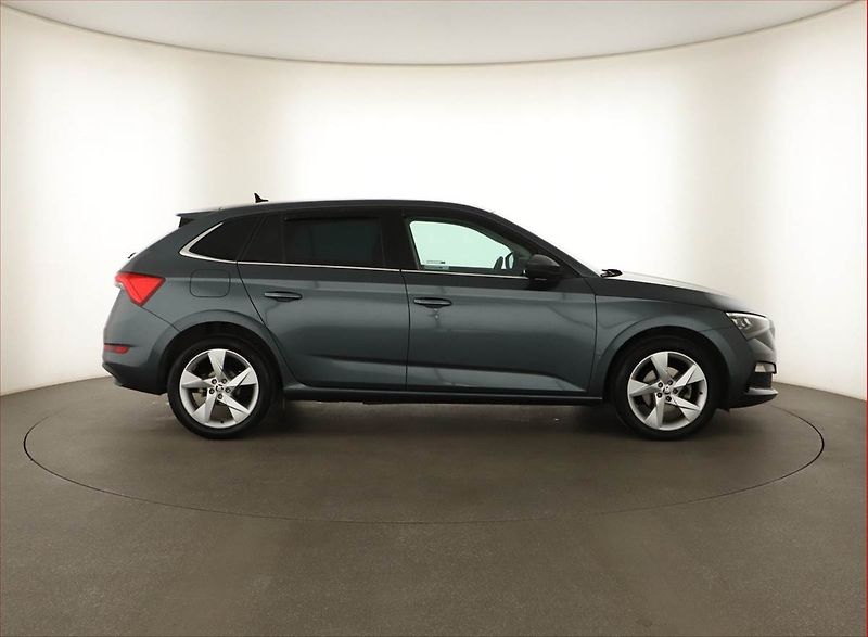 Škoda Scala (2020) 1.0 TSI, Automat, Tempomat - fotka 6 z 15