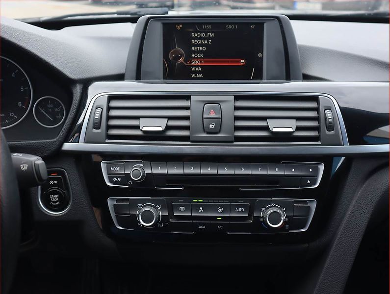 BMW Řada 3 (2015) 320 d xDrive, 4X4, Serv.kniha - fotka 12 z 19