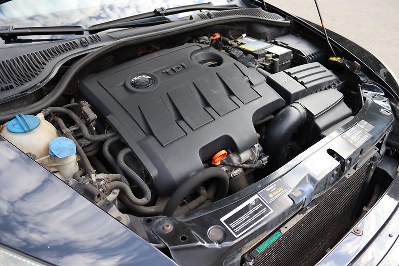 Škoda Octavia SERVISOVANÁ OCTAVIA - fotka 49 z 49