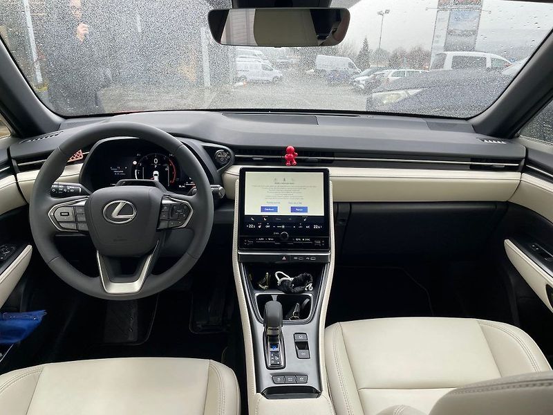 Lexus LBX NG23 1.5L HEV CVT - fotka 13 z 26