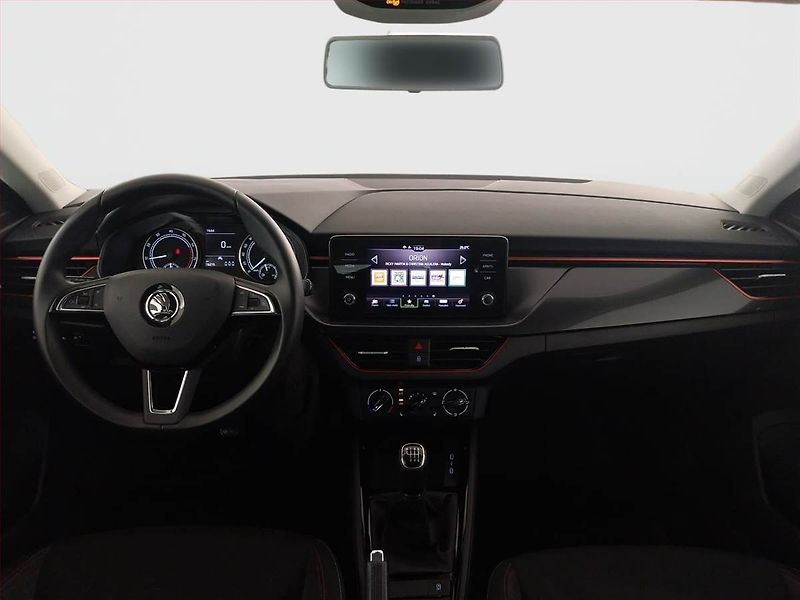 Škoda Scala (2020) Ambition 1.5 TSI, ČR,1.maj - fotka 8 z 19