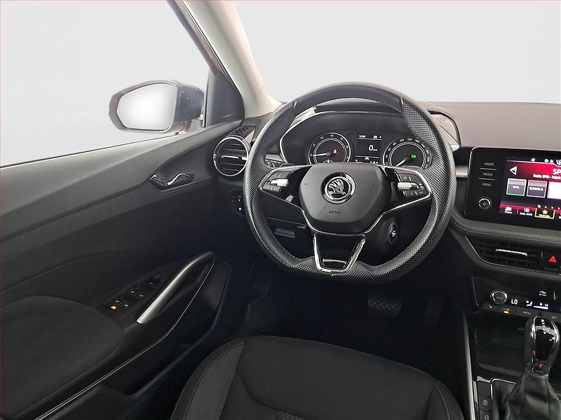 Škoda Fabia (2023) 1.0 TSI, Automat, Serv.kniha - fotka 7 z 19