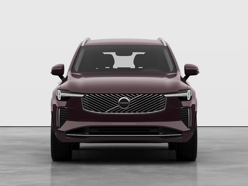 Volvo XC90 CORE B5 AWD 184kW 4x4 - fotka 3 z 12