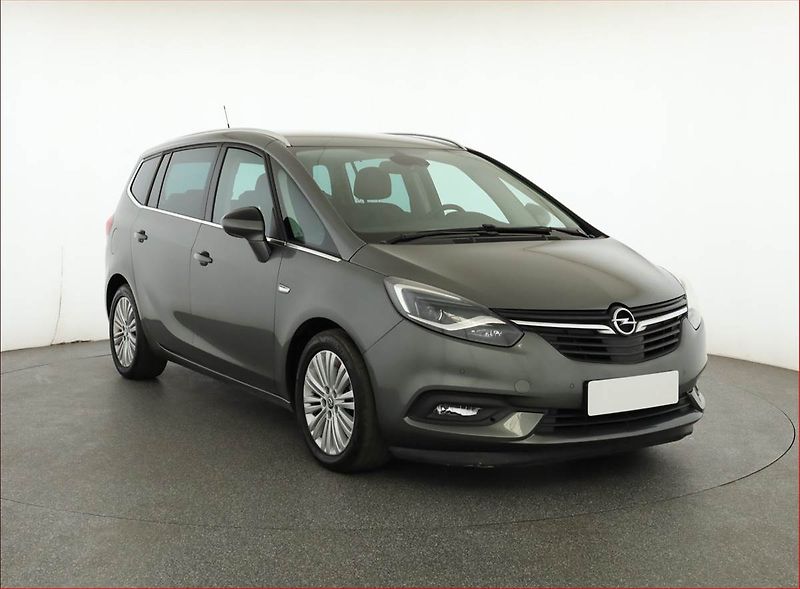 Opel Zafira (2018) 2.0 CDTI, 7 míst, ČR,1.maj - fotografie inzerátu