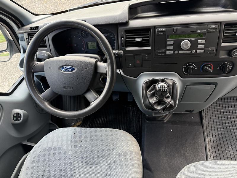 Ford Transit 2,2TDCI 92kW - fotka 9 z 14