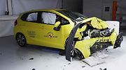 Honda Jazz z roku 2015. Ohodnocena pěti hvězdičkami.