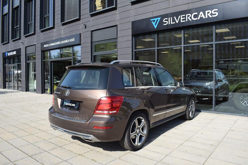 Mercedes-Benz GLK (2014) 350d 4M/vyhřívaná sedadla/Navi - fotka 9 z 43