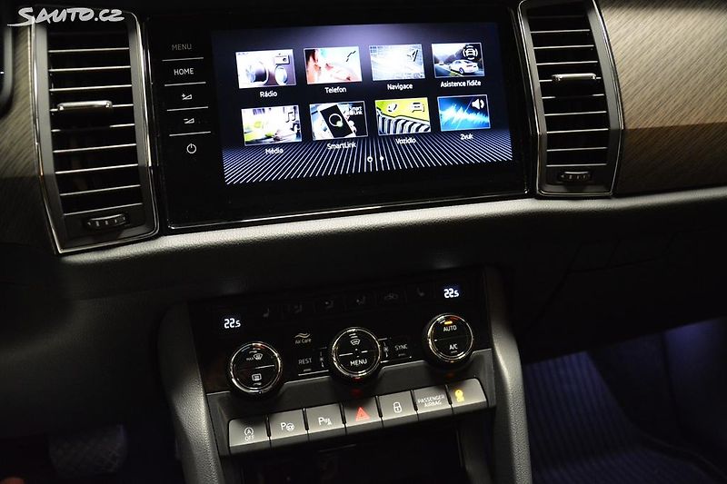 Škoda Kodiaq DSG 4x4 2,0TDI/147kW StylePlus - fotka 38 z 64
