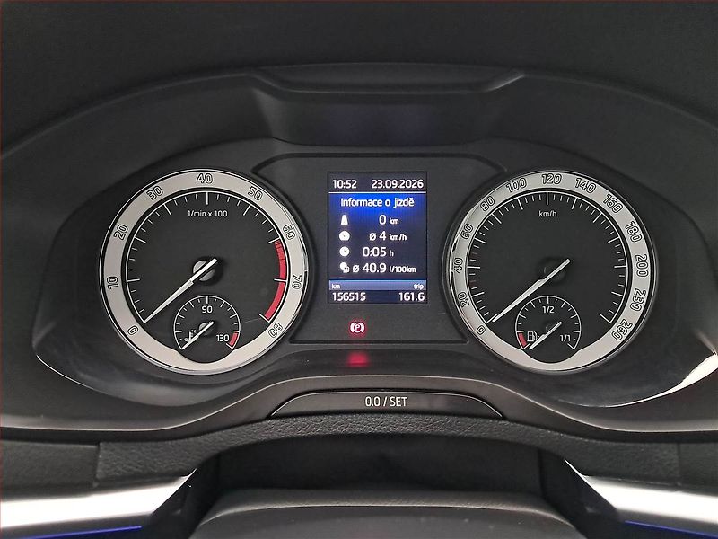 Škoda Karoq (2018) Style 1.5 TSI, Automat - fotka 11 z 23