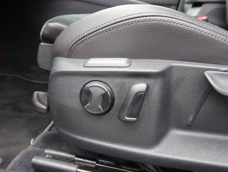 Volkswagen Passat (2016) Highline 2.0 TDI, Automat - fotka 20 z 21