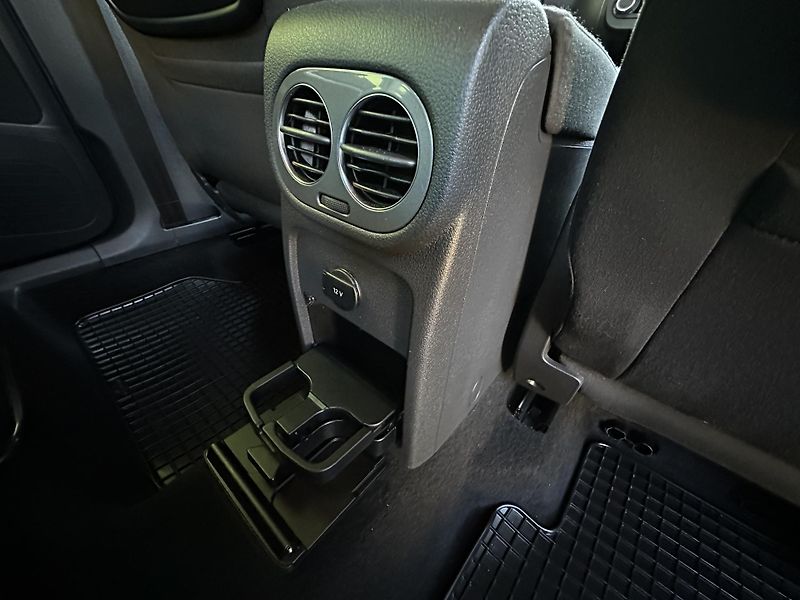 Volkswagen Tiguan (2011) 1.4TSI/90kW * 2.Maj. 4x2  - fotka 25 z 37
