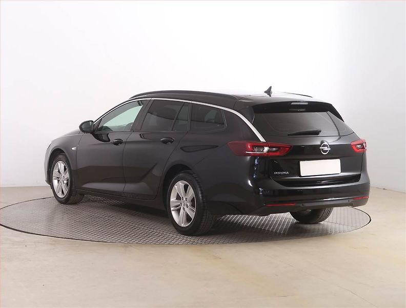Opel Insignia (2020) 1.5 CDTI, Automat, Serv.kniha - fotka 4 z 17