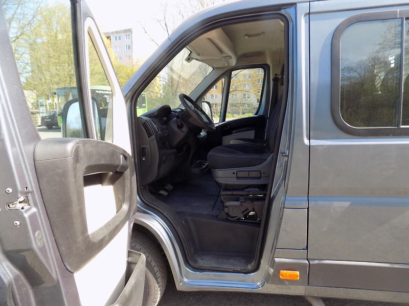 Fiat Ducato (2015) 2,3 96KW 7MÍST 3STR SKLÁPĚČ  - fotka 16 z 53