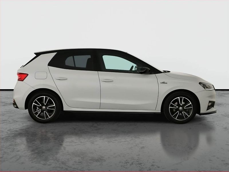 Škoda Fabia (2024) 1.0 TSI, Monte Carlo Plus - fotka 6 z 17