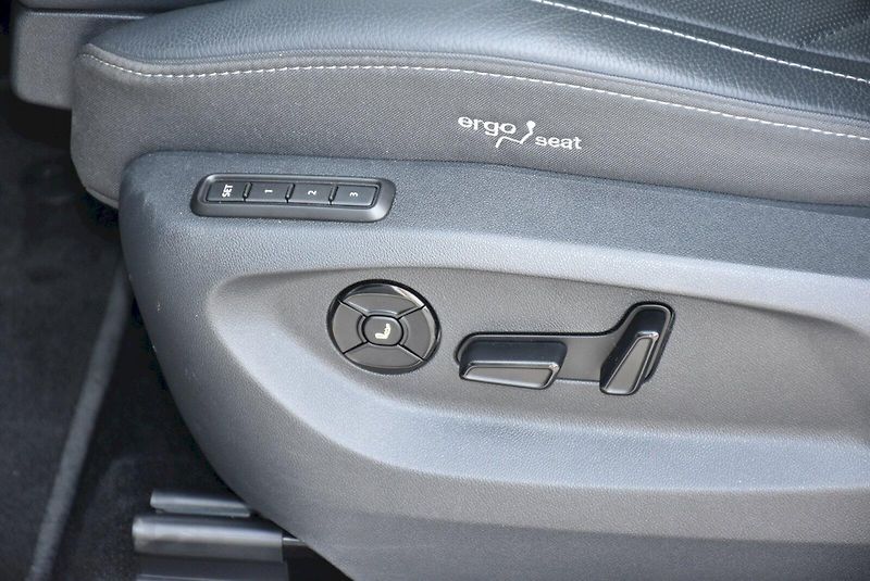 Škoda Kodiaq (2024) Exclusive Selection 2.0 TDI 14 - fotka 24 z 34