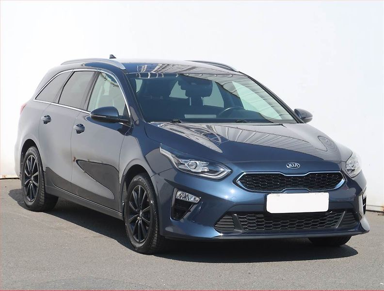 Kia Ceed (2020) 1.4 T-GDI, ČR,1.maj - fotografie inzerátu