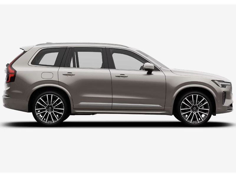 Volvo XC90 Ultra Bright B5 184kW - fotka 5 z 13