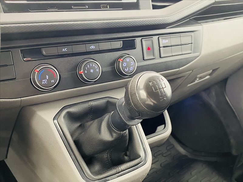 Volkswagen Transporter 2,0 TDI 81kW - fotka 10 z 21