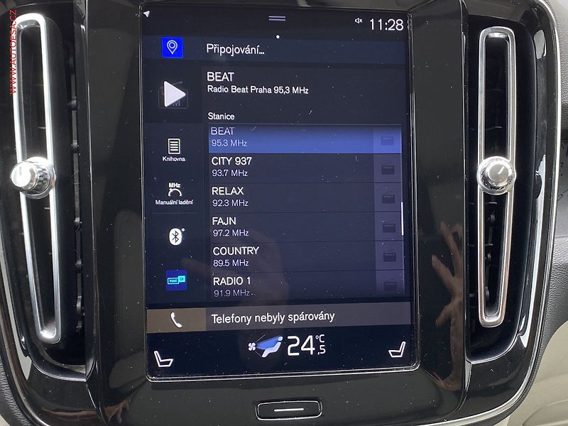Volvo XC40 (2019) 2.0T5 AWD, 2.maj,ČR - fotka 15 z 17