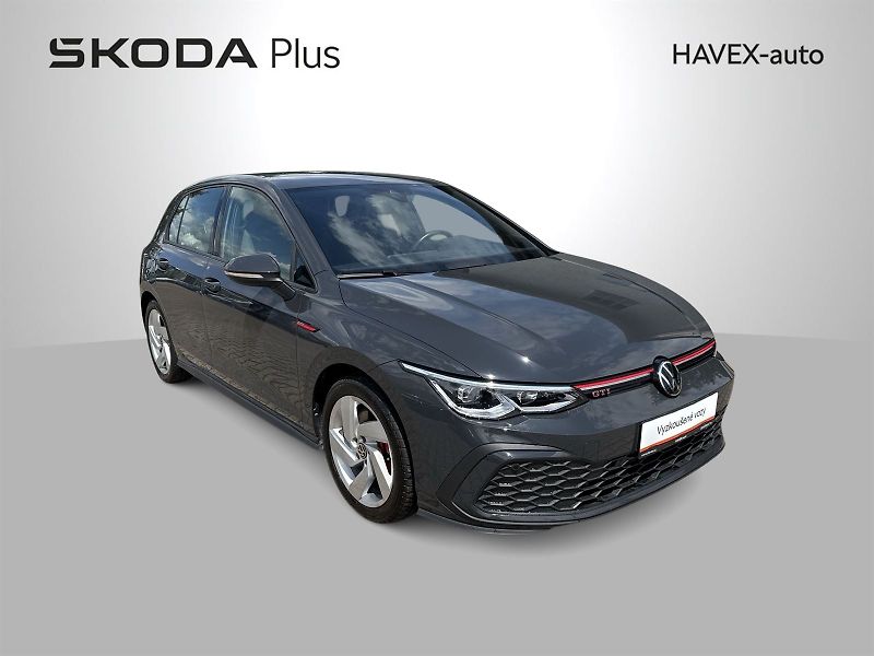 Volkswagen Golf (2023) 2.0 TSI DSG GTI - fotka 29 z 32