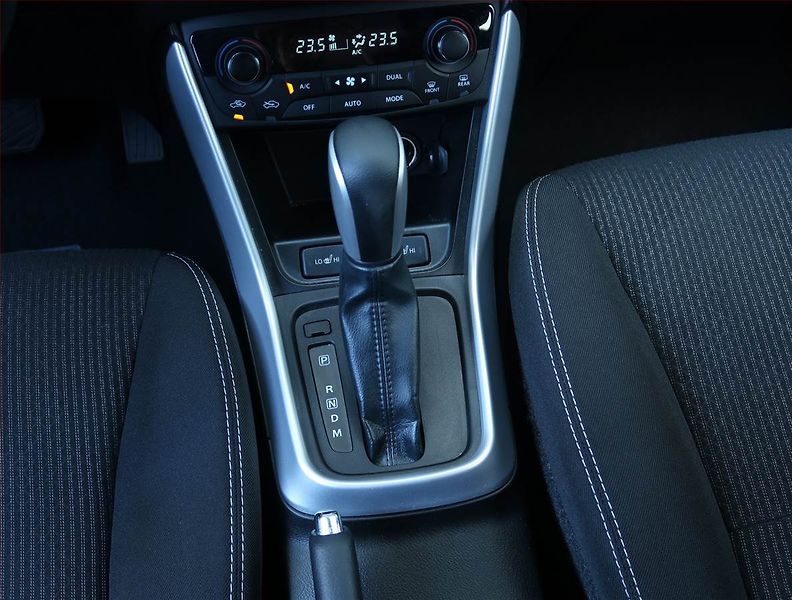 Suzuki SX4 S-Cross (2019) Premium 1.4 BoosterJet - fotka 13 z 18