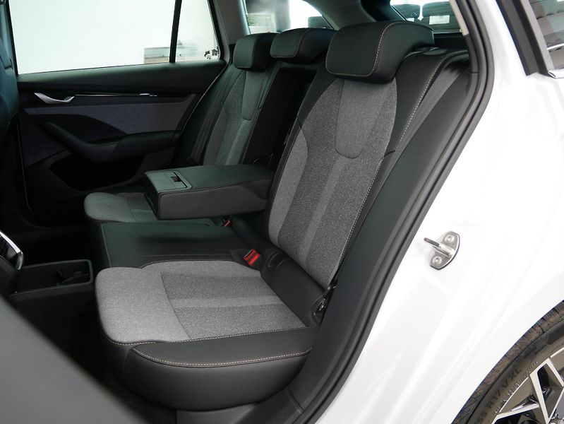 Škoda Octavia - fotka 24 z 25