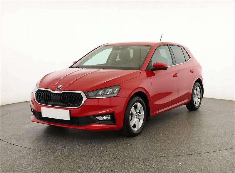 Škoda Fabia (2022) Ambition 1.0, Serv.kniha - fotka 2 z 18