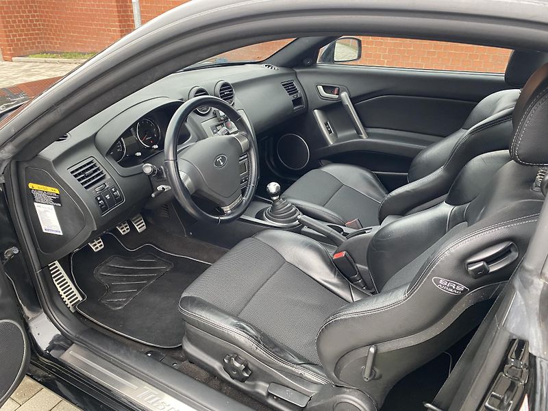 Hyundai Coupé (2007) 2.0i FX FULL, NAJETO 70TIS.KM! - fotka 18 z 42
