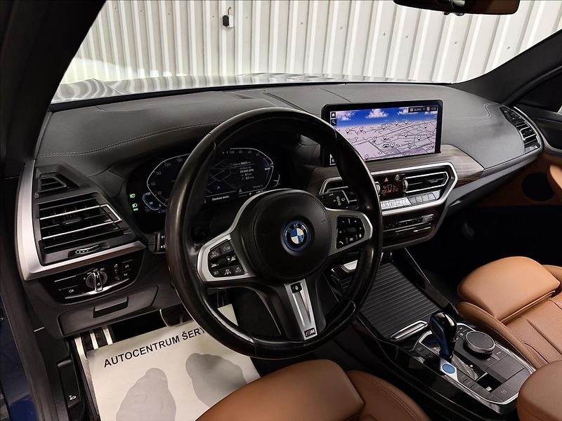 BMW iX3 M SPORT PANO LASER 2XALU 1MAJ. - fotka 15 z 49