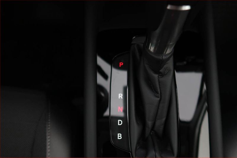 Honda Jazz (2026) 1.5 e:HEV - fotka 13 z 19